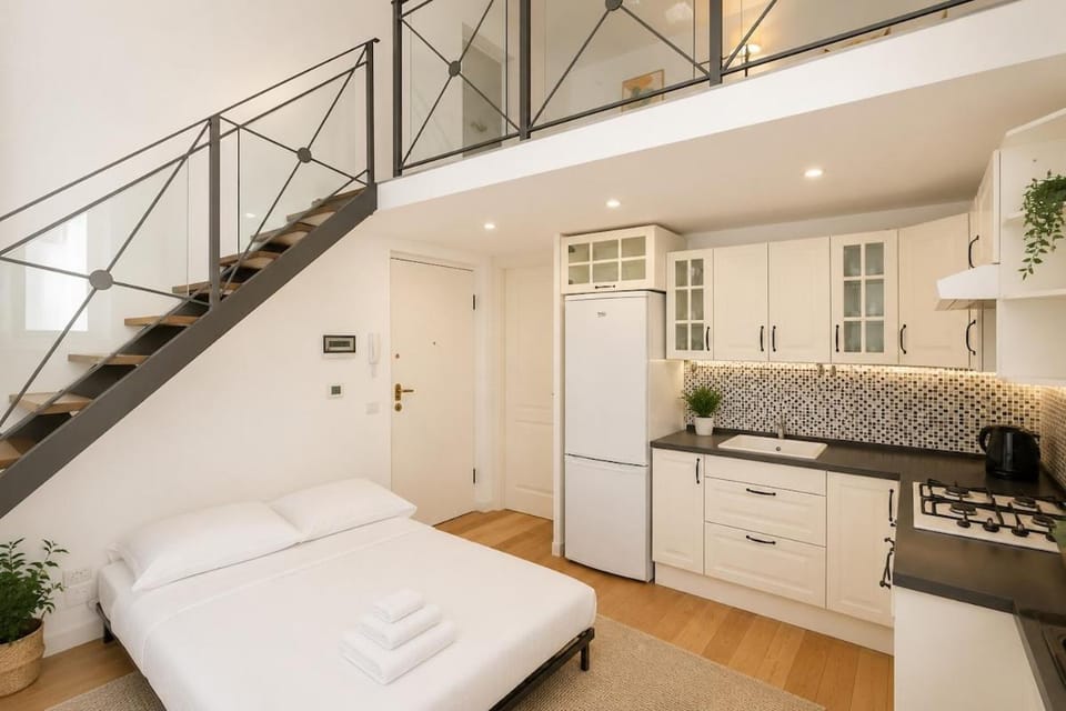 Cozy Duplex in NoLo - Next to M1 - AC & WiFi Apartment in Milan