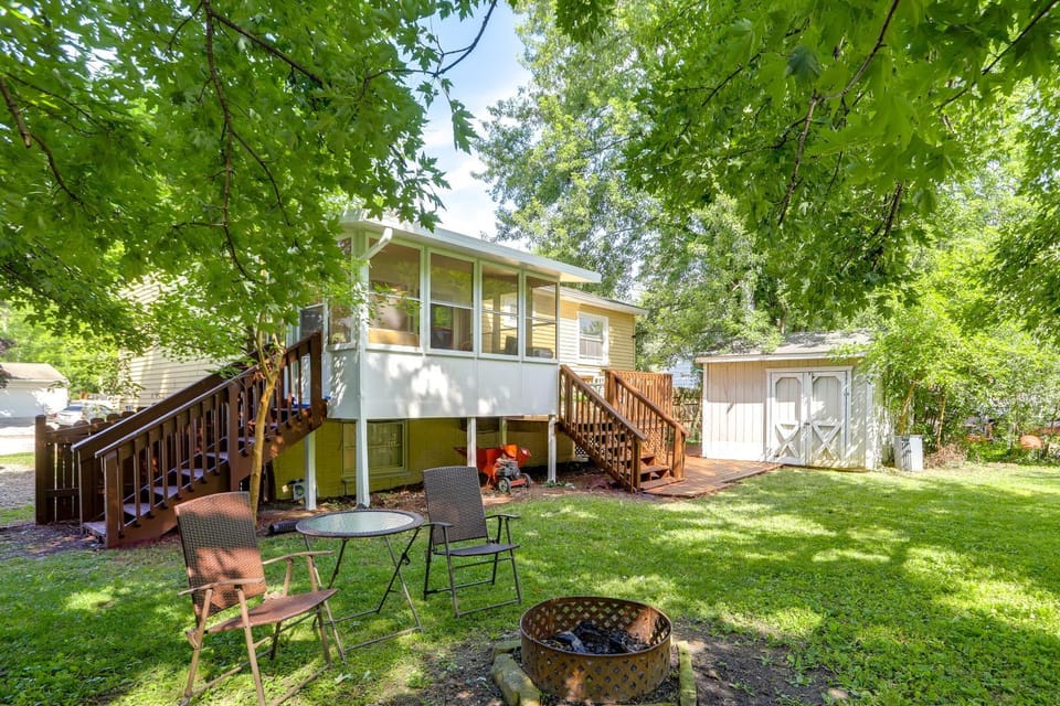 Explore Oberlin! Home 1 Mi to Main Street & Campus House in Ohio