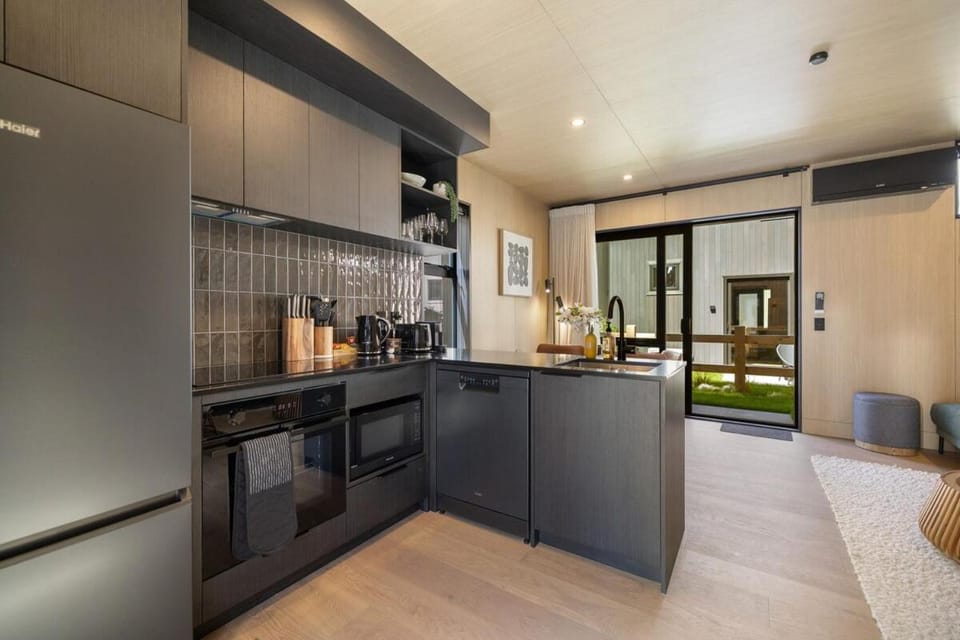 Kitchen or kitchenette, oven, stove