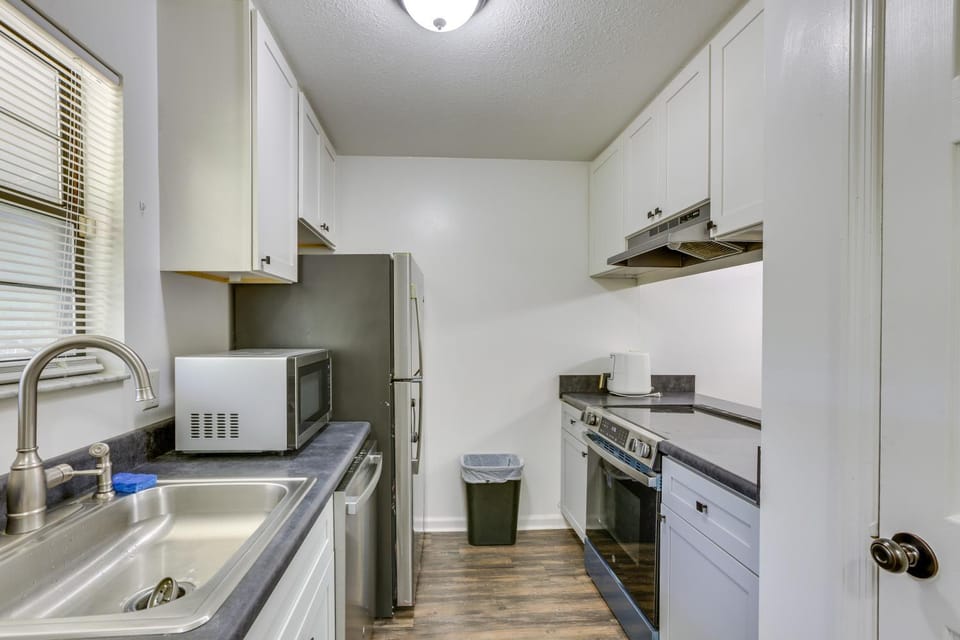 Pet-Friendly FSU Rental w/ Private Fenced Yard House in Tallahassee