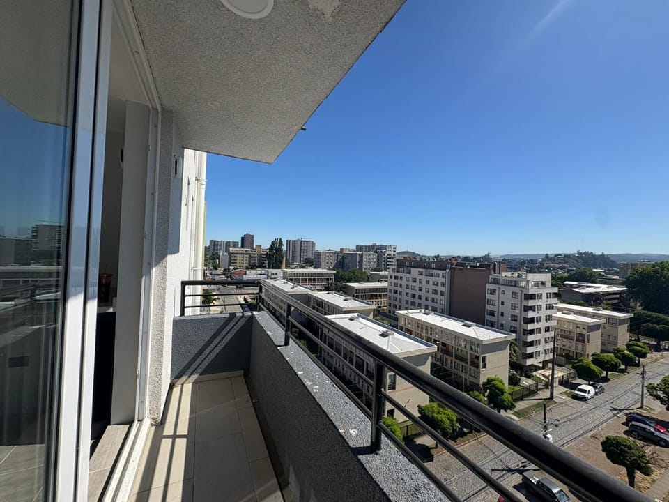 Balcony/Terrace, City view