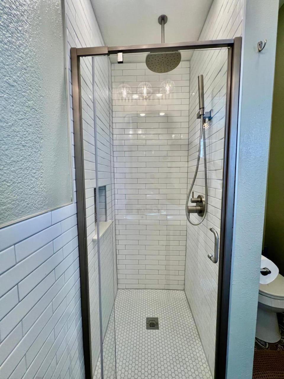 Luxury Downtown Studio 2 Blocks to the Square Apartment in Prescott