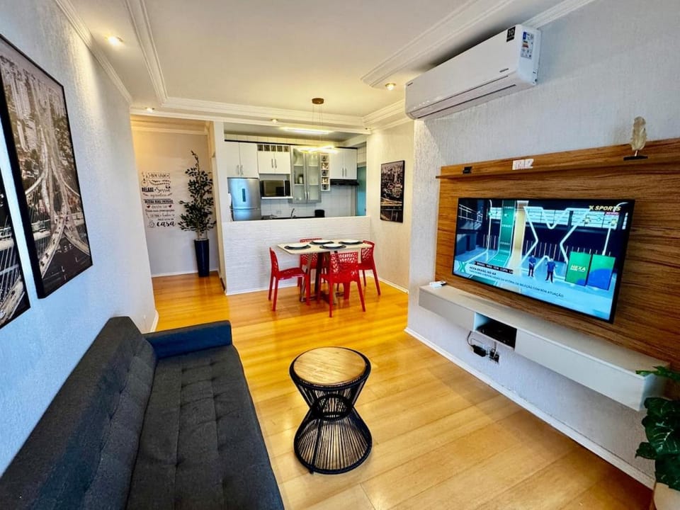 Communal lounge/ TV room, TV and multimedia, air conditioner