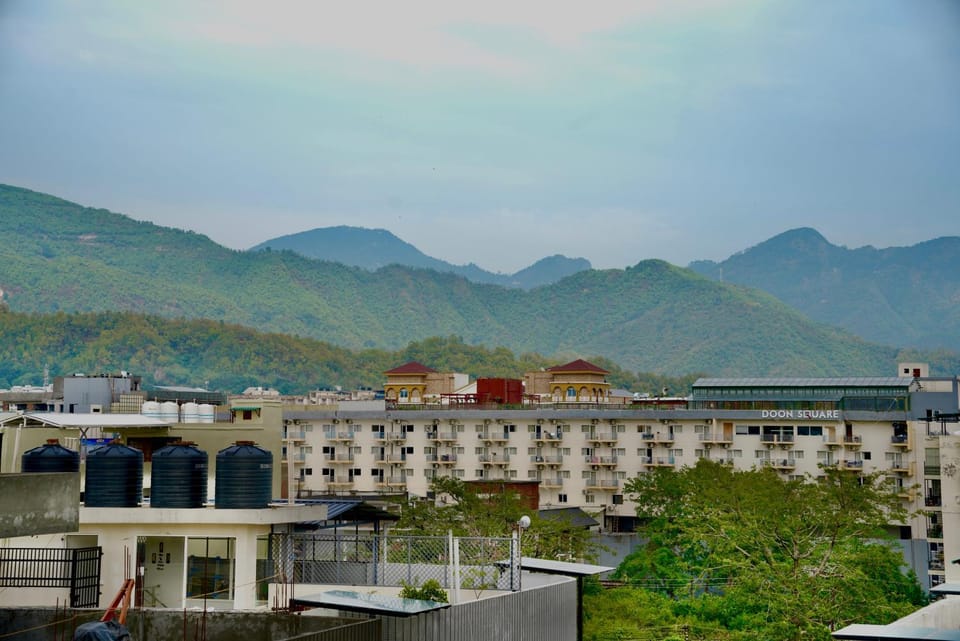 Balcony/Terrace, Mountain view