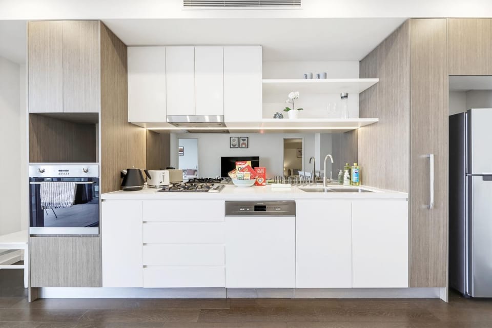 Skyview near CBD! Doorsteps to Everything You Need Apartment in Mascot