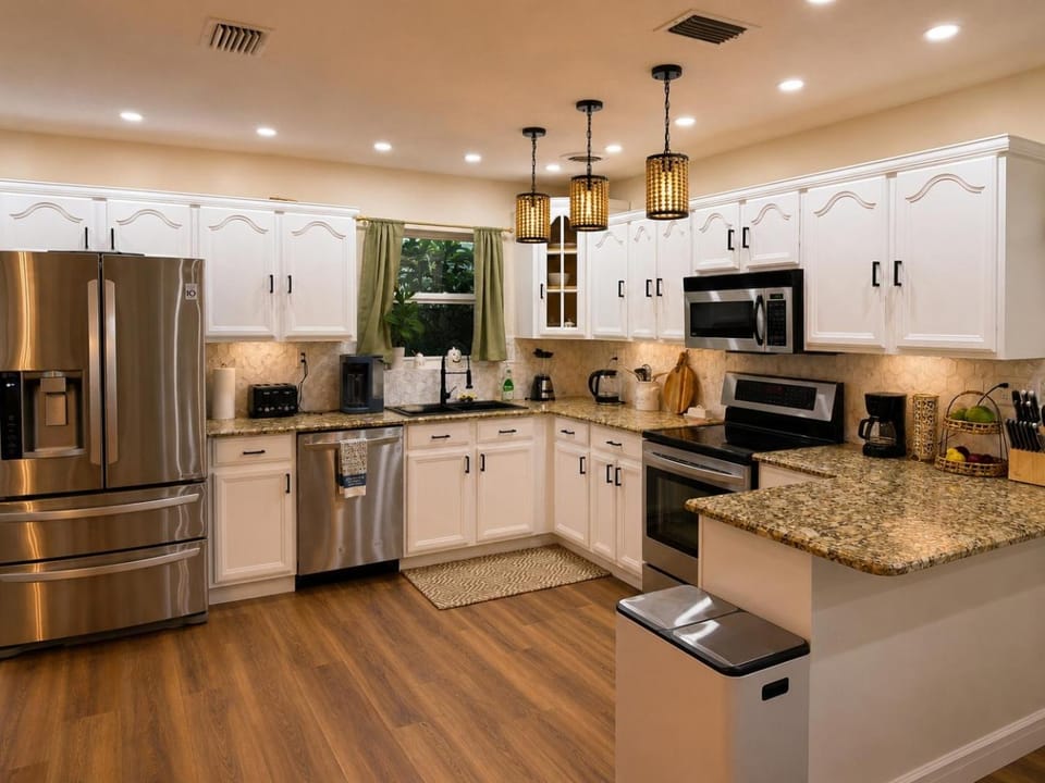 Coffee/tea facilities, Kitchen or kitchenette, dishwasher, oven, pet friendly, stove, toaster