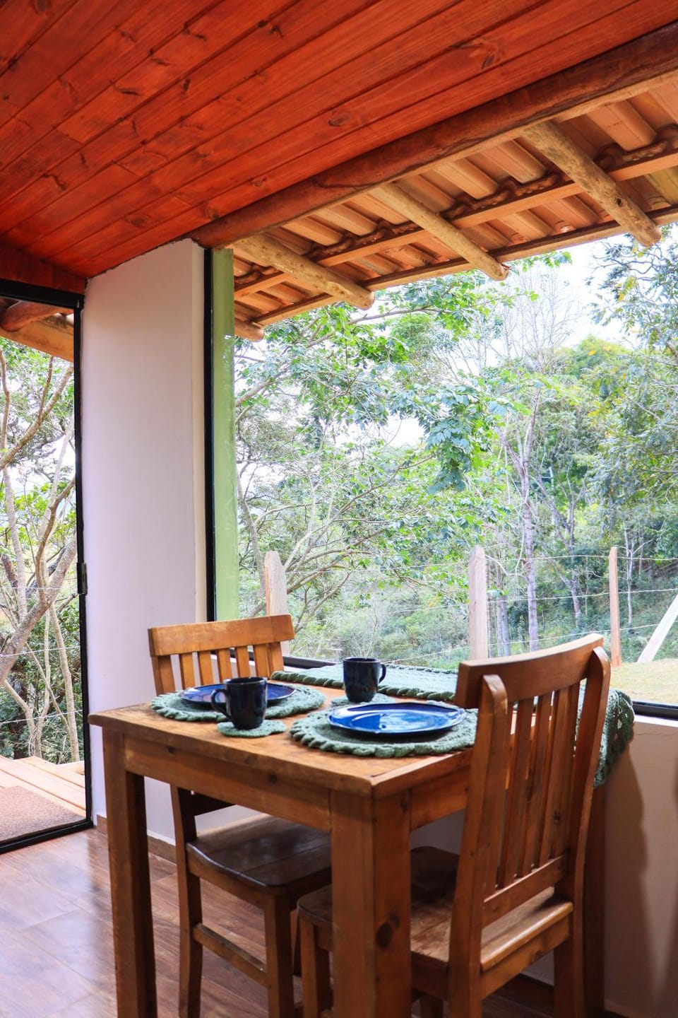 Montara - Cabana com Hidro em meio a natureza Chalet in State of São Paulo