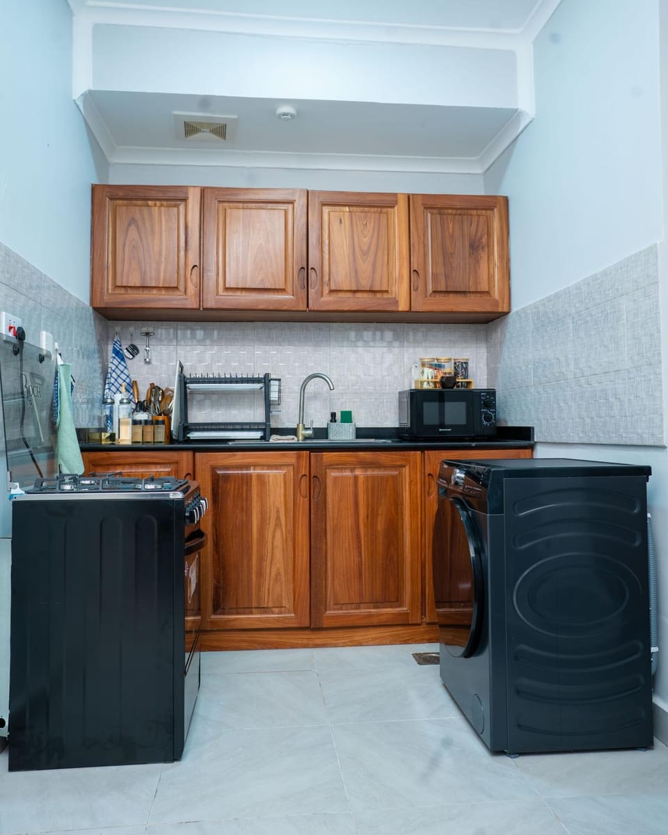 Kitchen or kitchenette, kitchen, kitchen