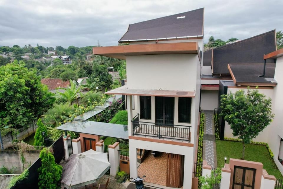 Villa Arka 1 Vimala Hills Gadog Puncak Bogor Villa in West Java
