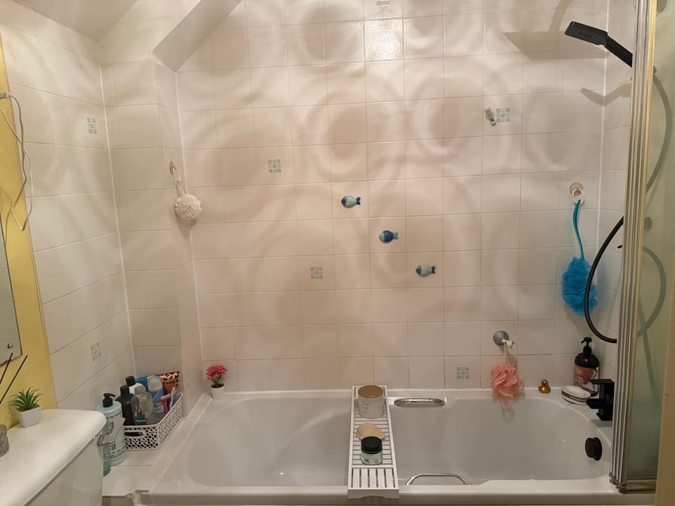 Family house Reading University Reading Festival close to M4 Vacation rental in Reading