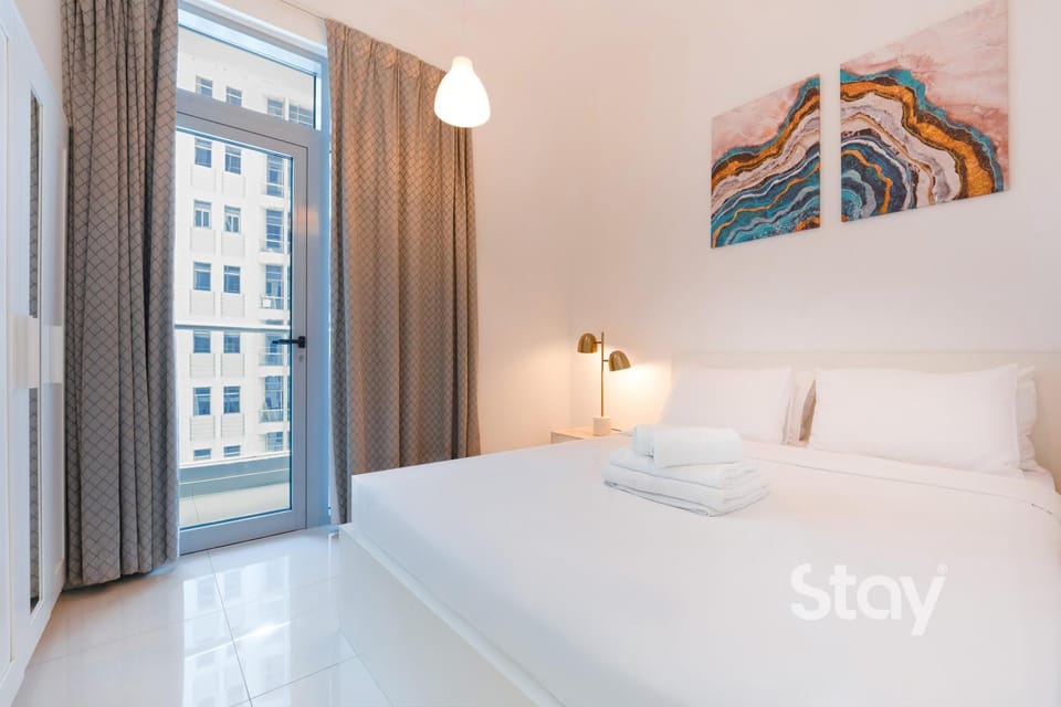 2BR Marina Views Dubai Marina Apartment in Dubai