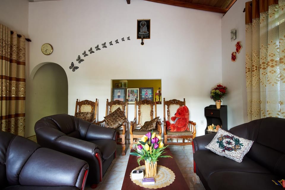 Kavee Guest Bed and Breakfast in Western Province