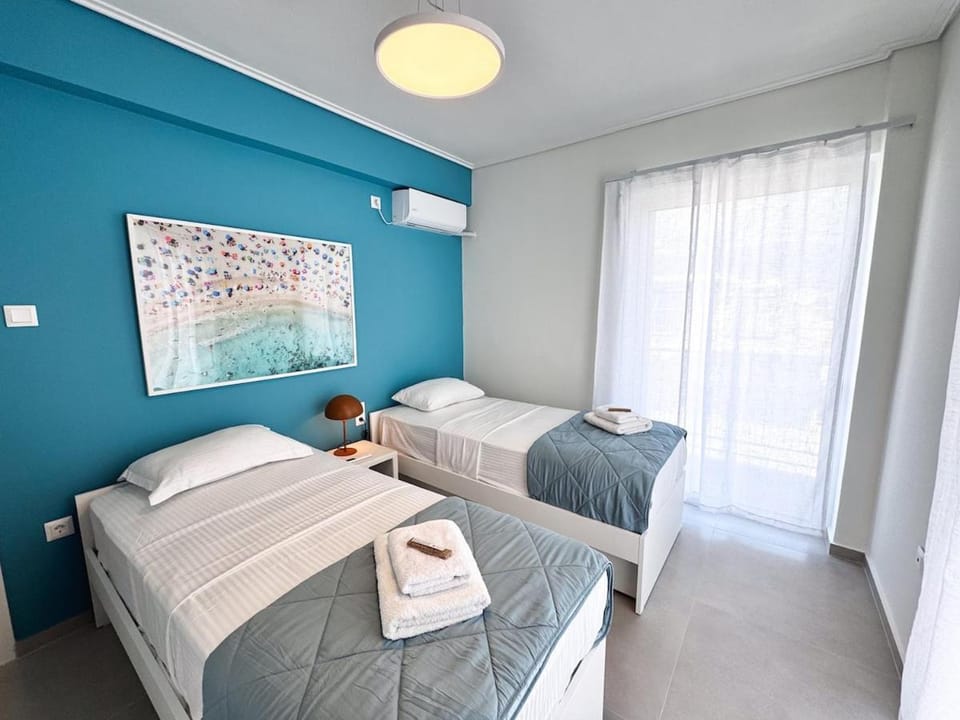 Ammos by Lithos & Key - 2bdr Kalamata Sea View Flat Apartment in Messenia