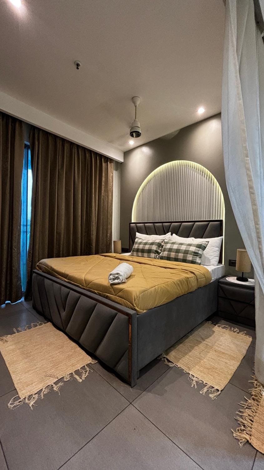 Cuddles & Memories Studio Apartment in Noida