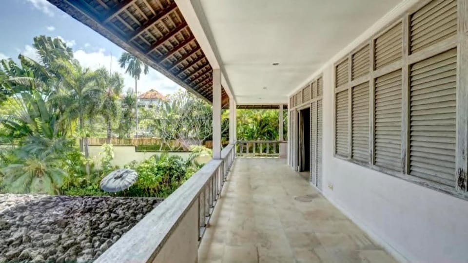 Luxury Private Pool Villa in Seminyak Villa in Kuta