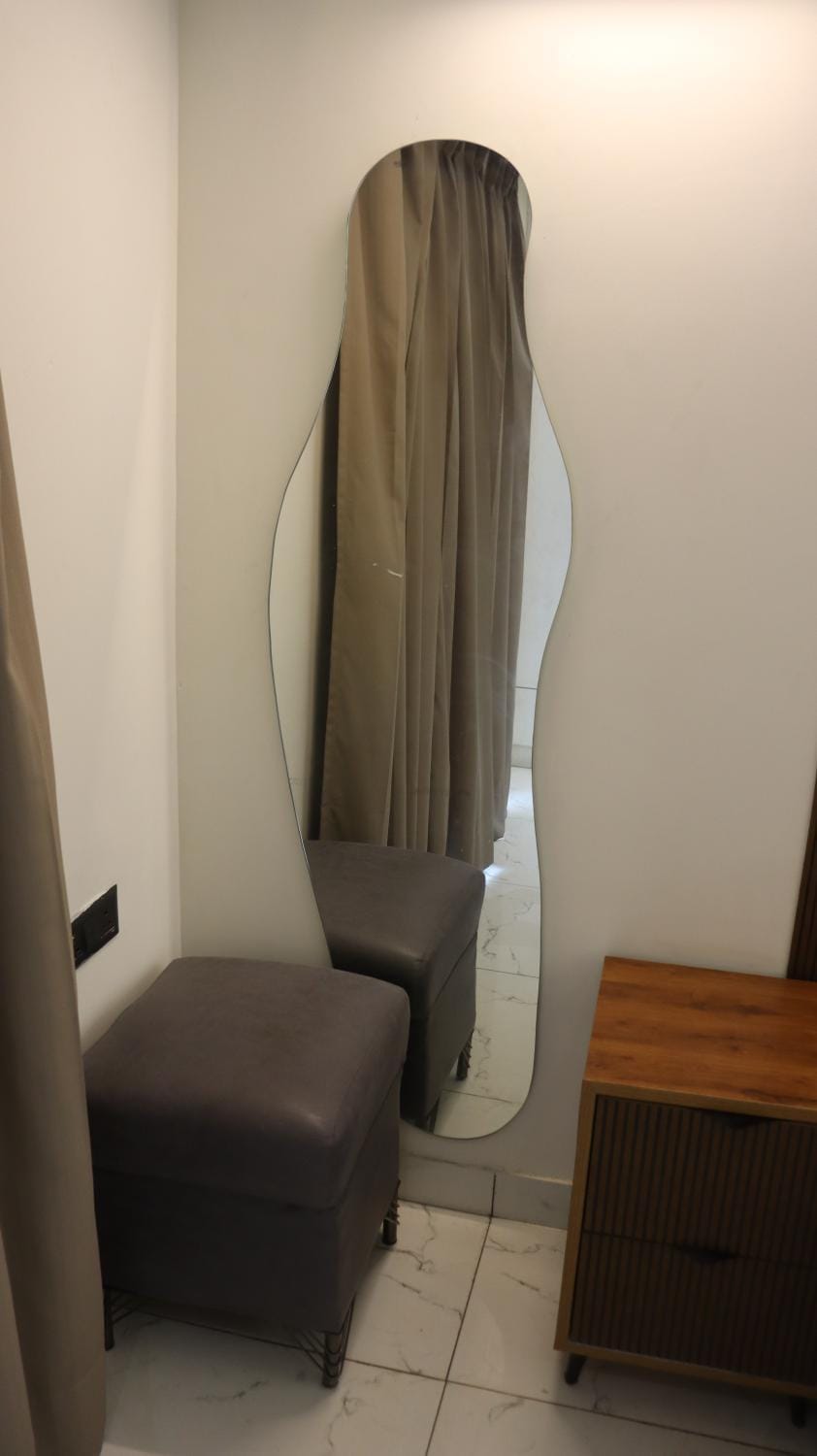 Kitchen or kitchenette, Living room, Decorative detail, Seating area