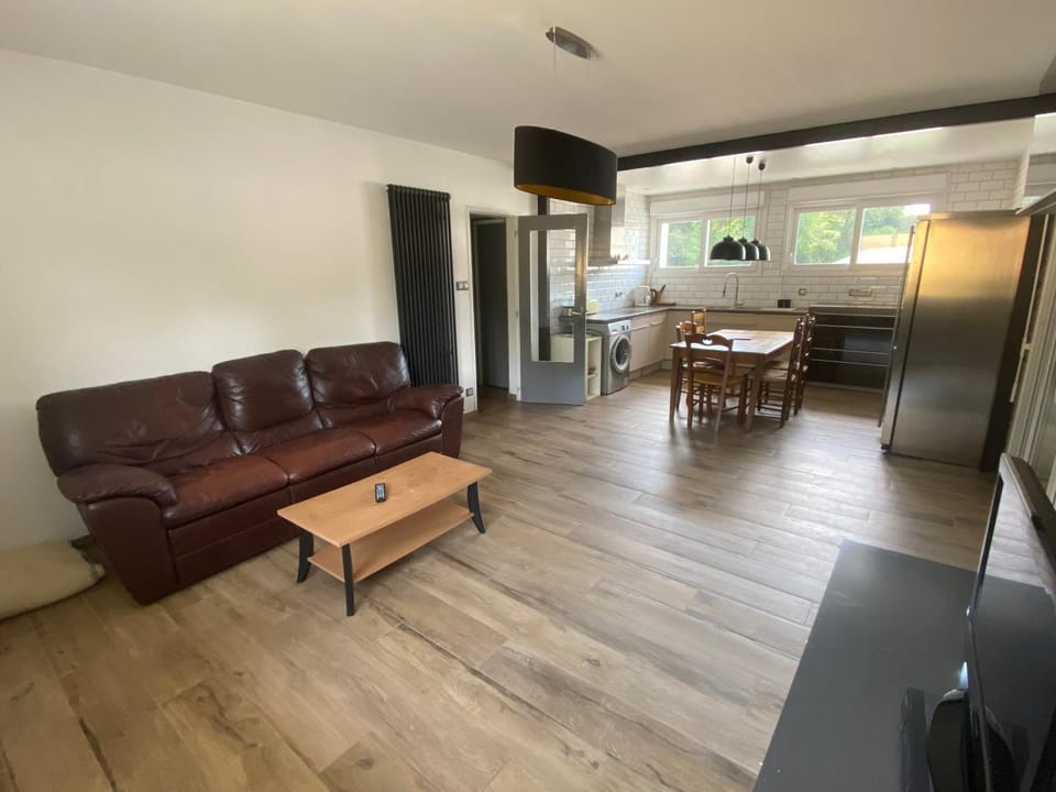 Logement entier neuf et tout équipé X3 chambres Apartment in Nouvelle-Aquitaine