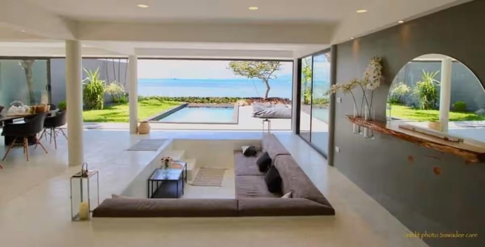 Day, Natural landscape, View (from property/room), Living room, Seating area, Dining area, Lake view, Pool view, Sea view, Swimming pool