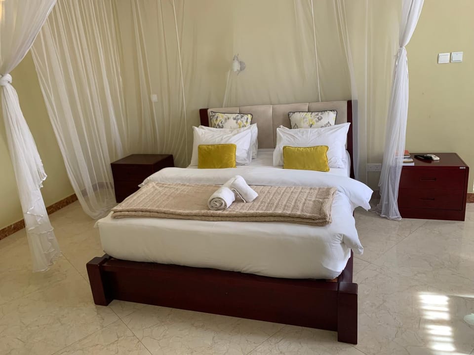 Kariba Sunset Villas Hotel in Zimbabwe