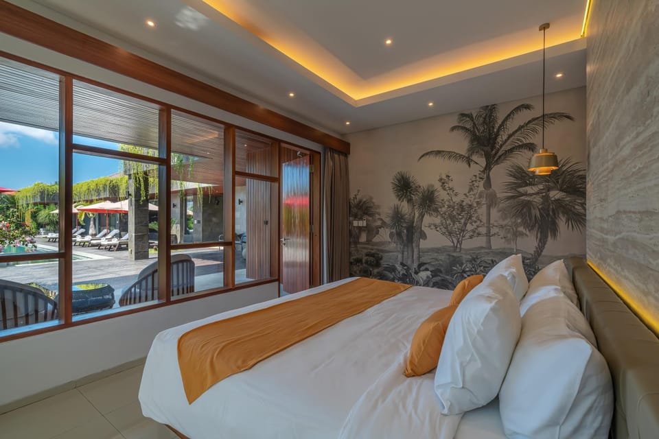 Villa Nishiki - Tropical 5BR Luxe Villa with 20m Pool, Gym & Karaoke Villa in North Kuta