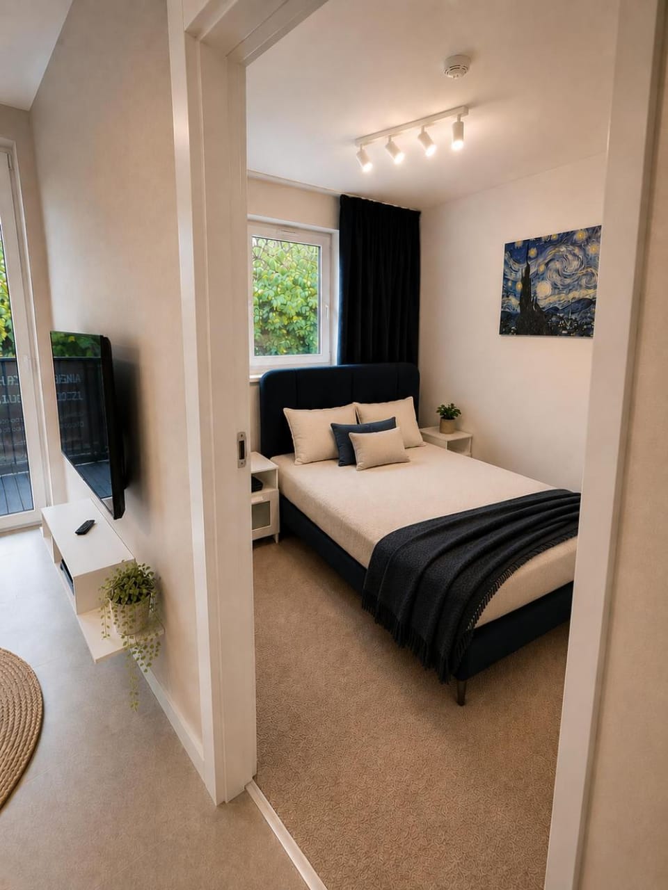 Bed, Bedroom