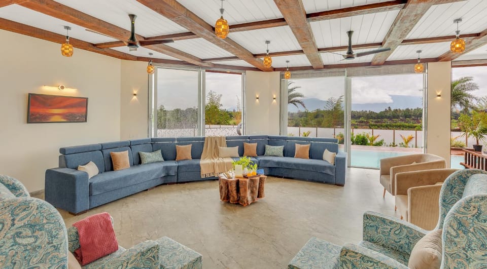 Living room, Seating area, Mountain view