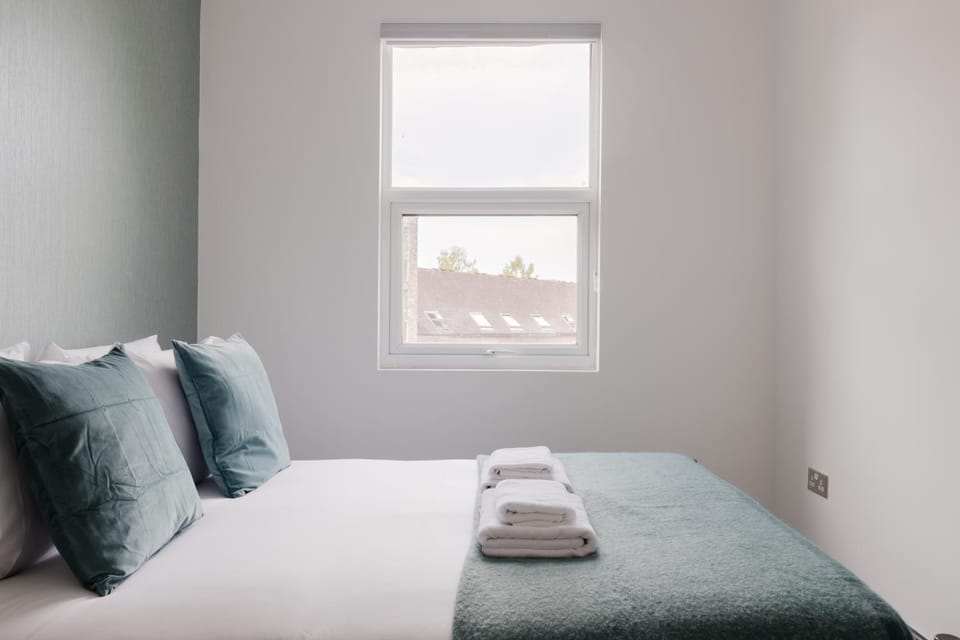 Newly Renovated 4BDR Home Near Notting Hill Apartment in City of Westminster