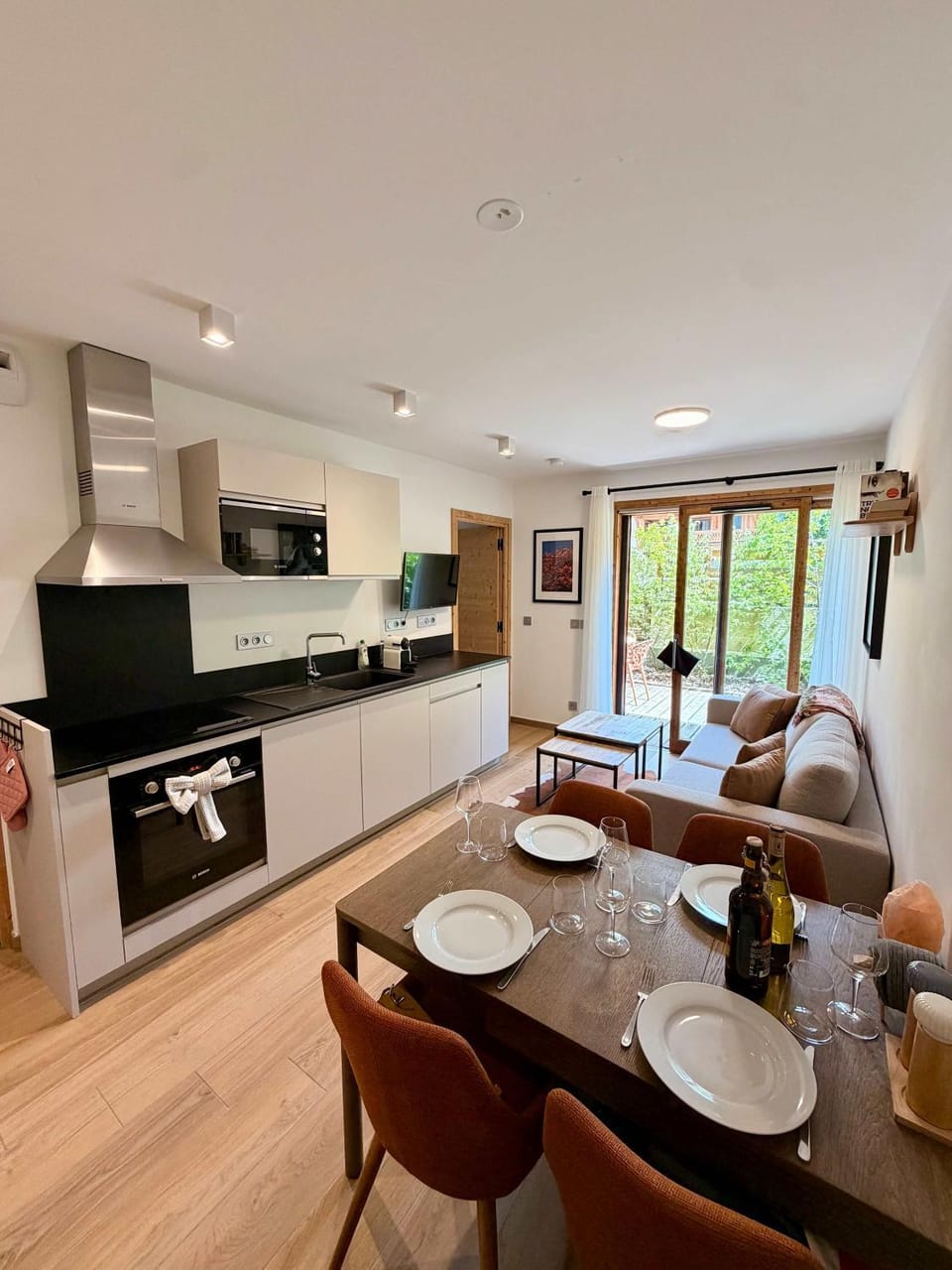 Luxury Central Apartment with Terrace & Parking Apartment in Montriond
