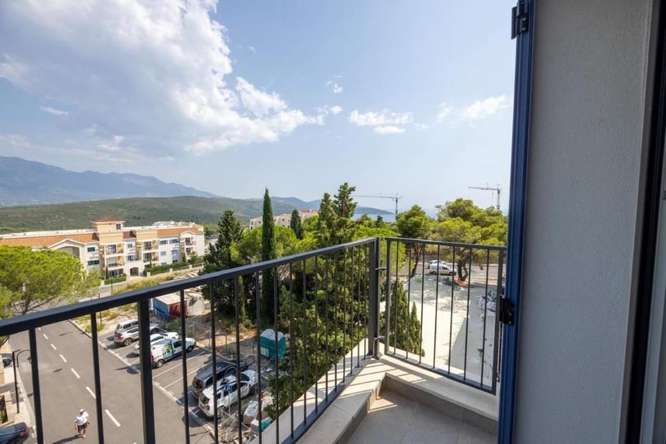 Unique Two Bedroom Apartment in Lustica Centrale Apartment in Kotor Municipality