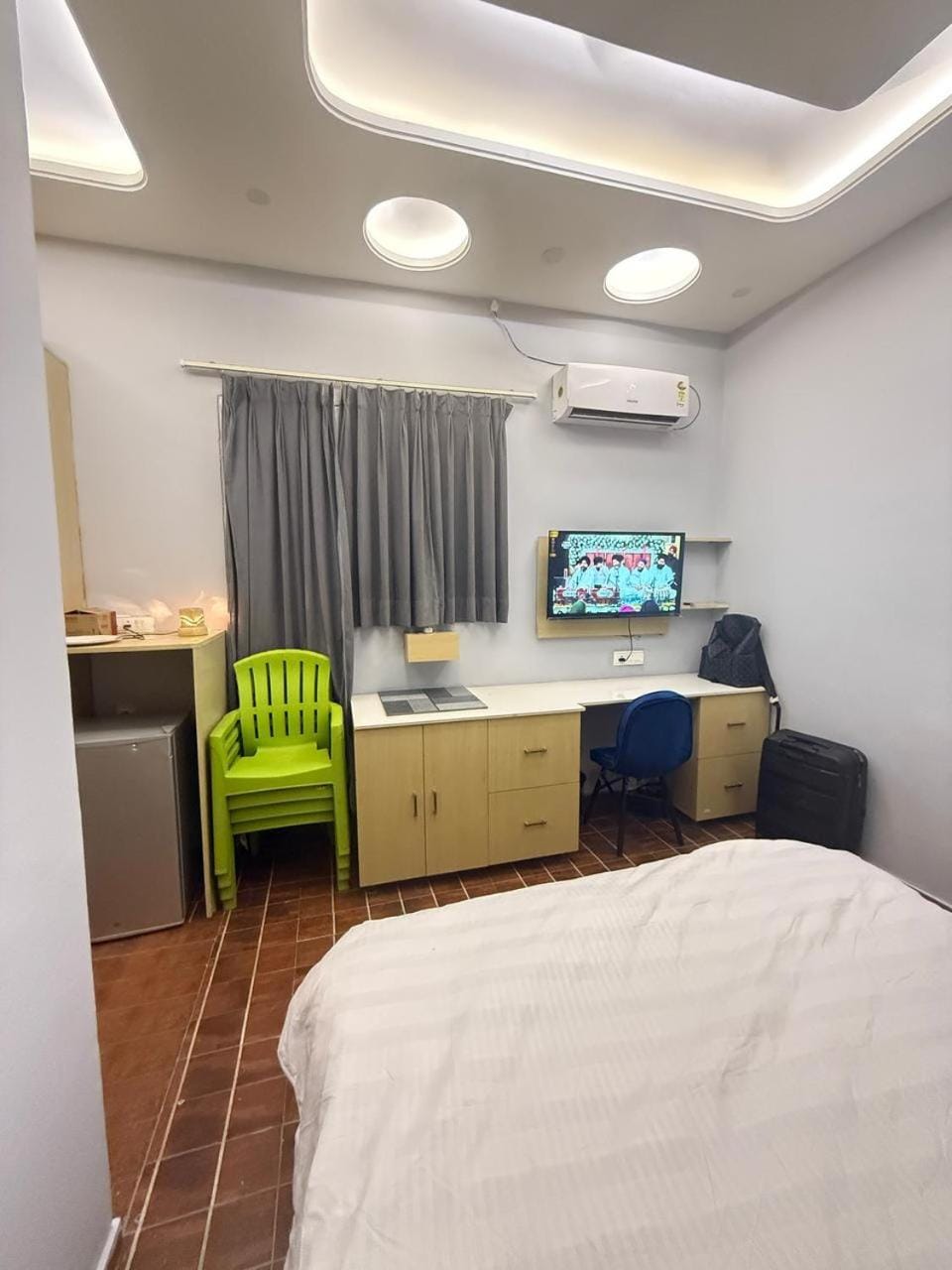 THE HOD - A Super Premium Property - Smart Rooms for Corporates, Couples, Students, Families, Solo Travellers Hotel in Punjab, India