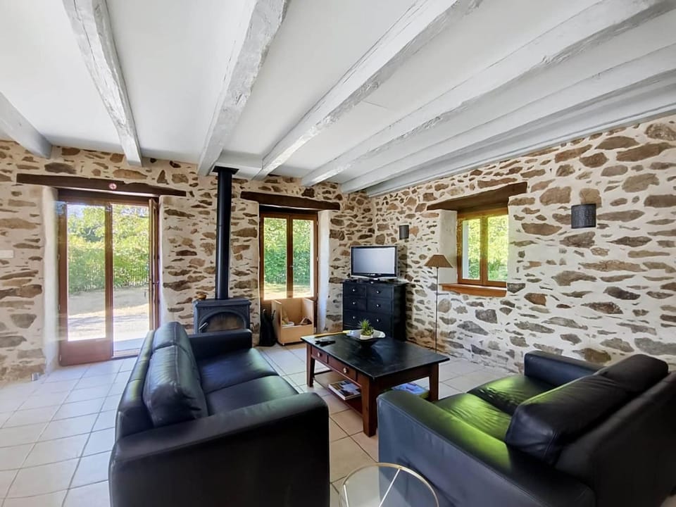 Gîte les Vieilles Poutres House in Nouvelle-Aquitaine