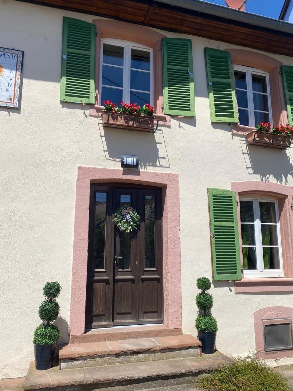 Property building, Facade/entrance