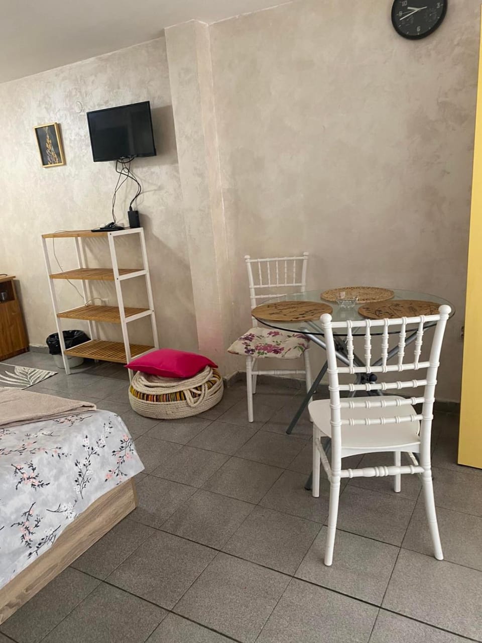 Стая паритон Apartment in Varna