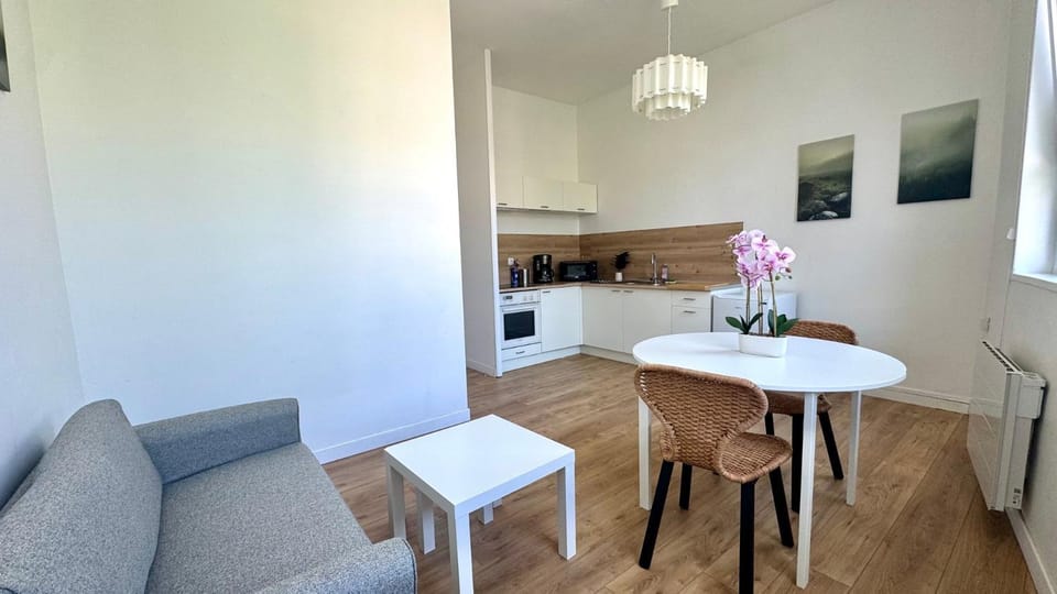 Le Baudimont Premier Apartment in Arras