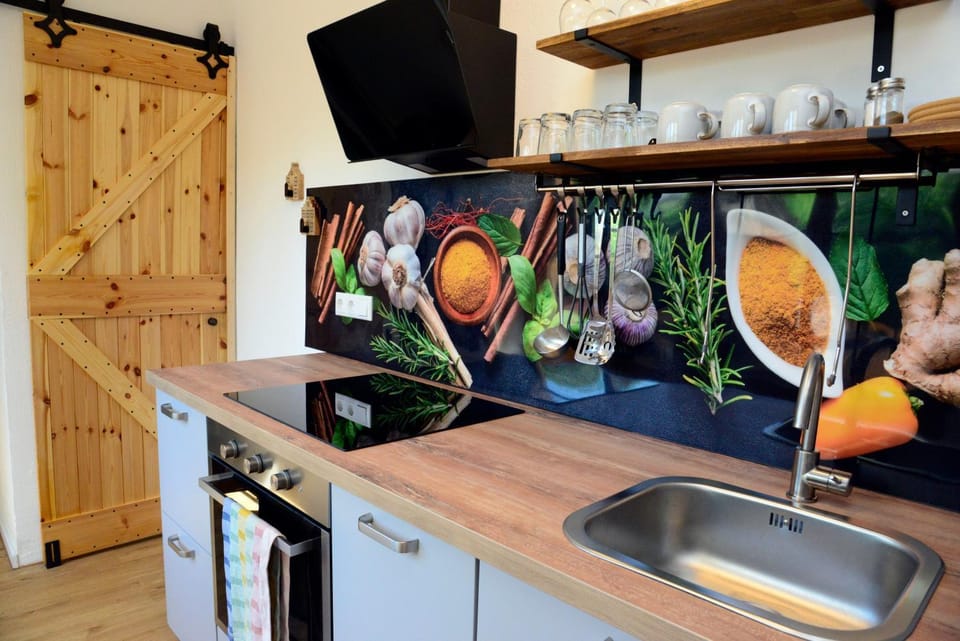 Kitchen or kitchenette, Living room