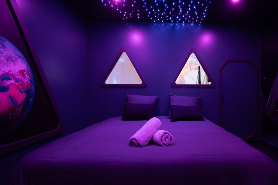 Espace Evasions Loveroom - Voie Lactée 20h-9h Apartment in Toulouse