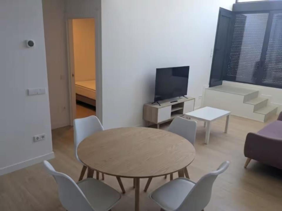 TV and multimedia, Living room, Dining area