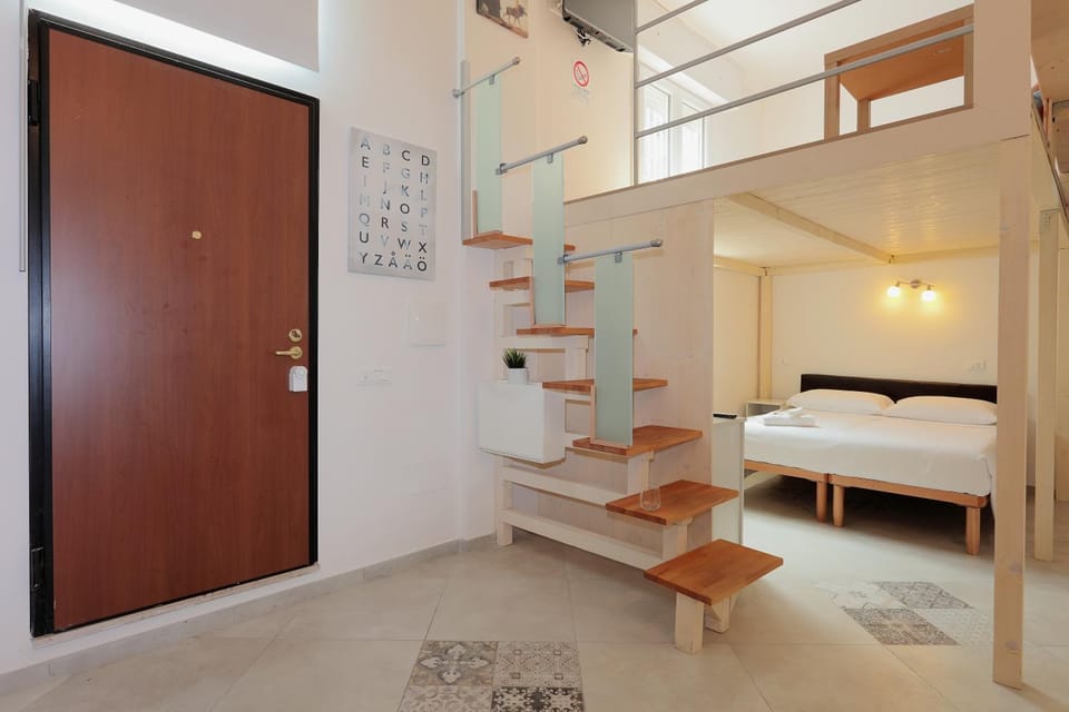 Bed, Photo of the whole room, Bedroom, bunk bed