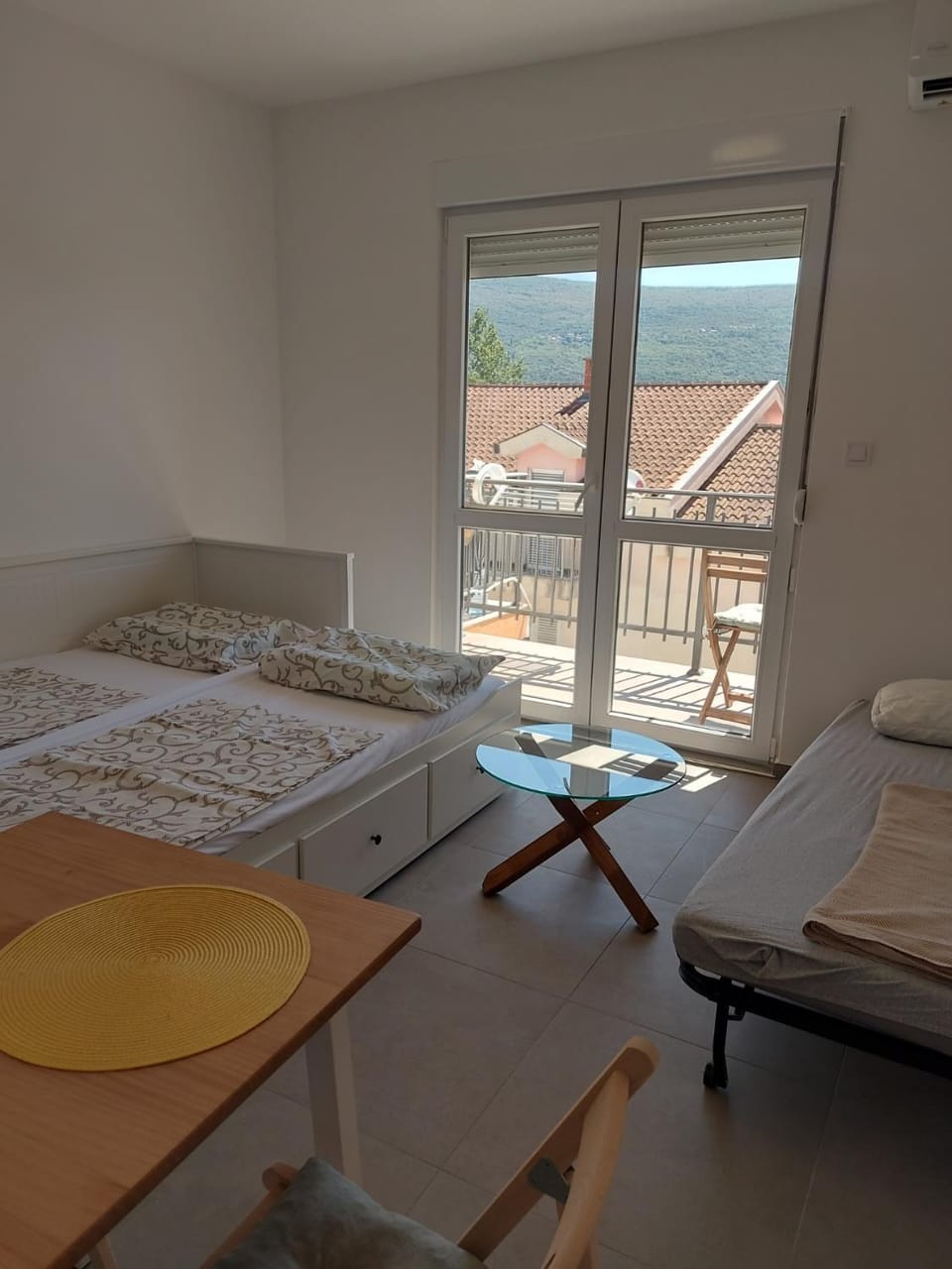 Bed, View (from property/room), Living room, Seating area, Bedroom
