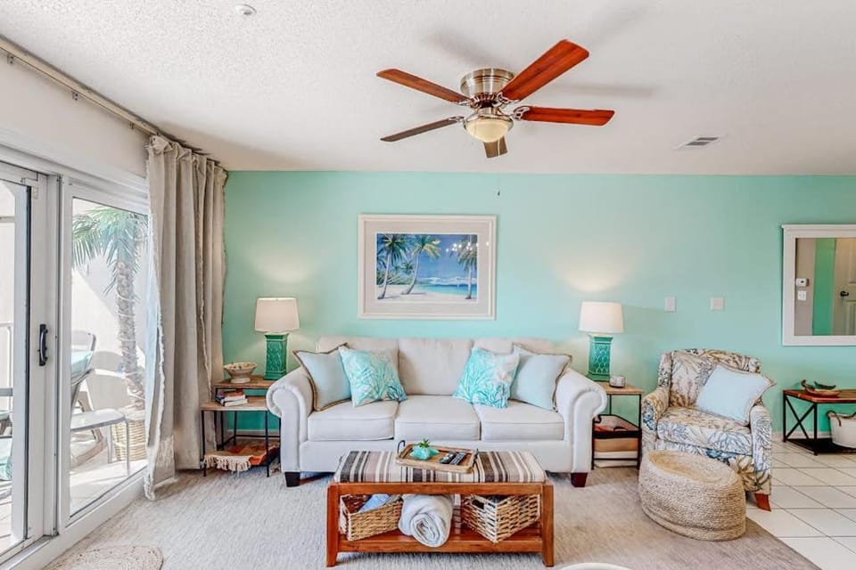 Pet-friendly pools hot tub & balcony with Gulf-side calm House in Miramar Beach