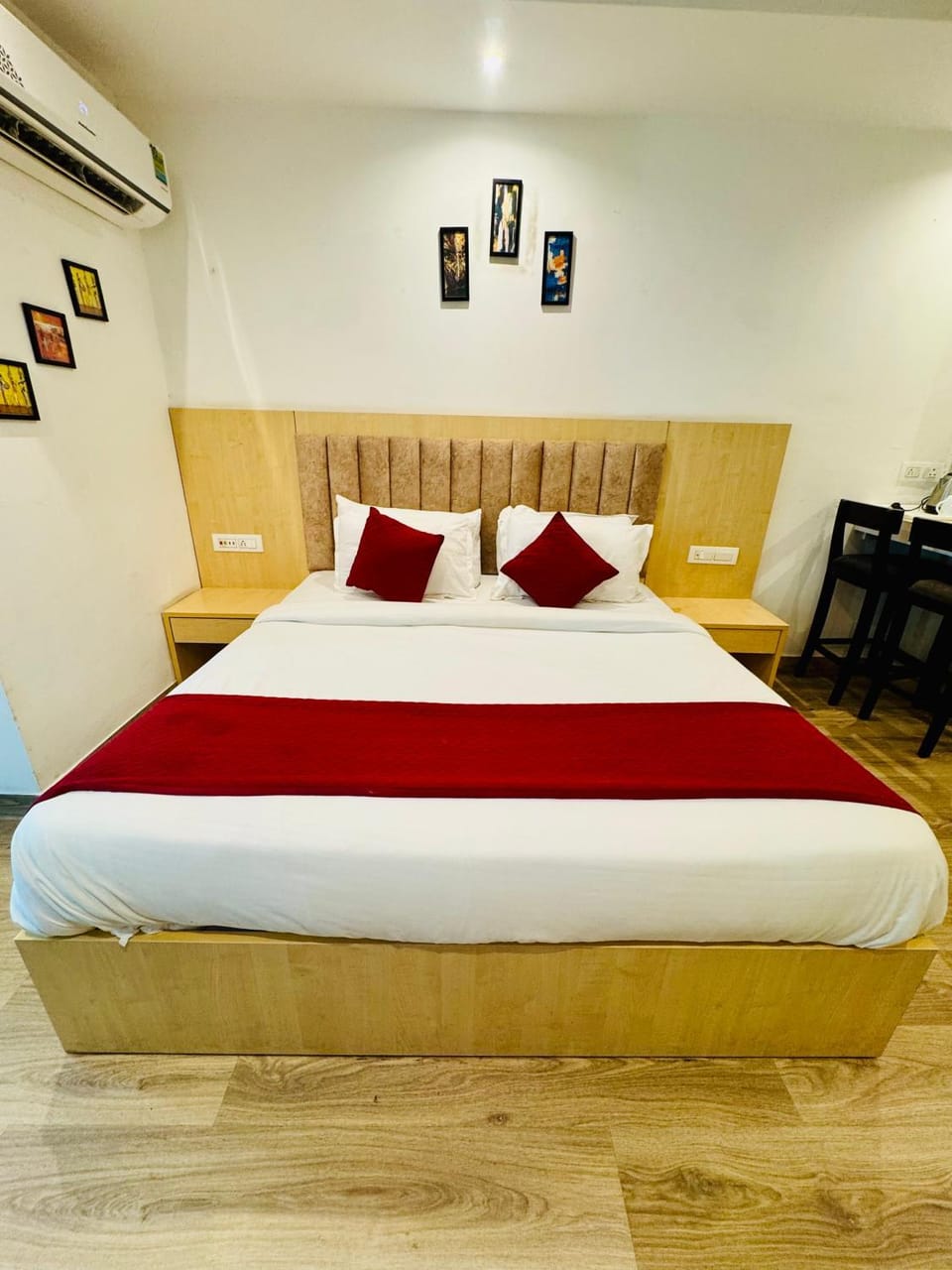 Bed, air conditioner