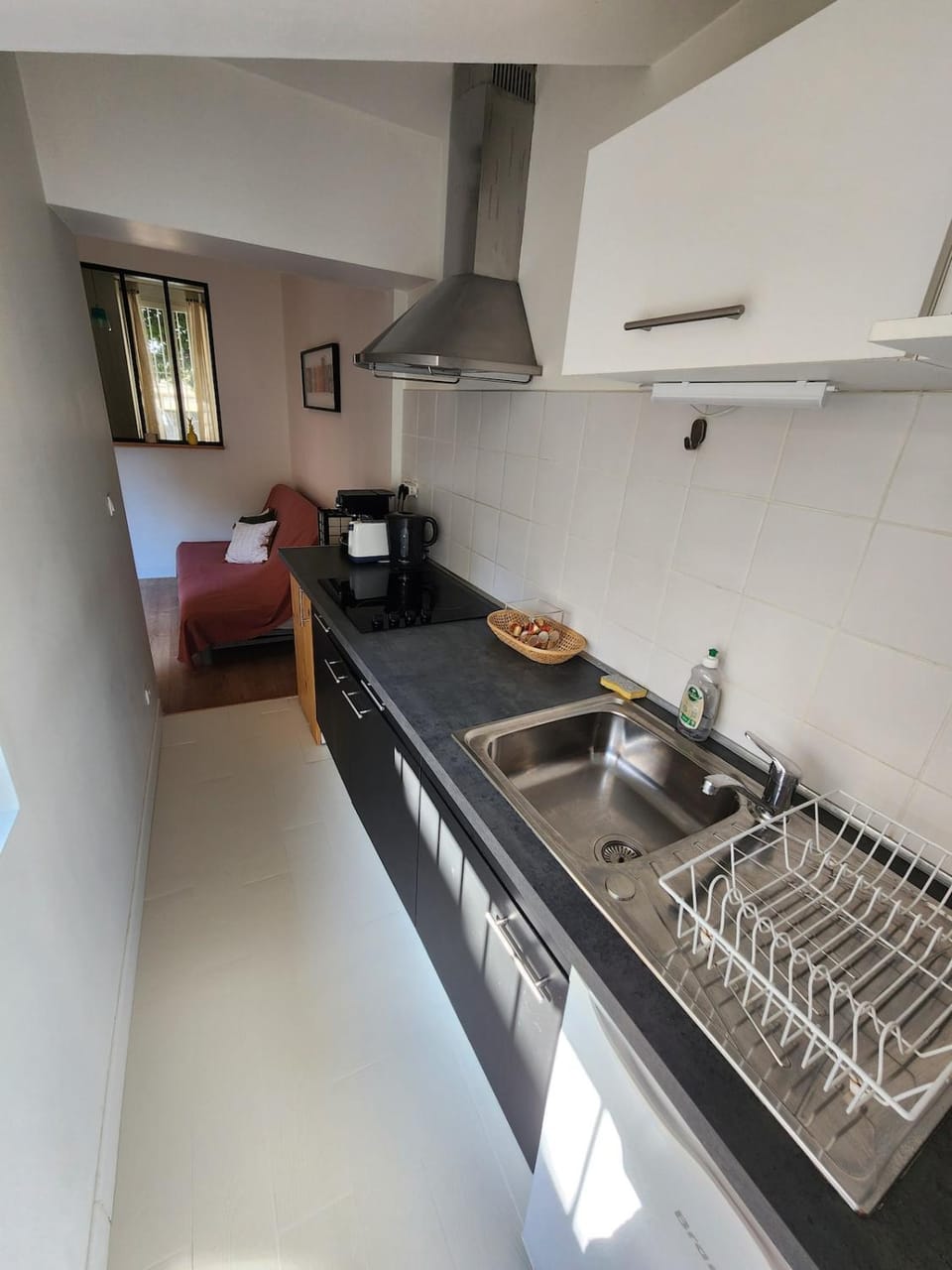 Beau T2 rénové Apartment in Bordeaux