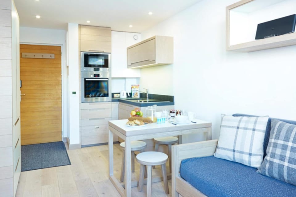 Rond Point 12 by One of A Kind Travel Apartment in Val dIsere