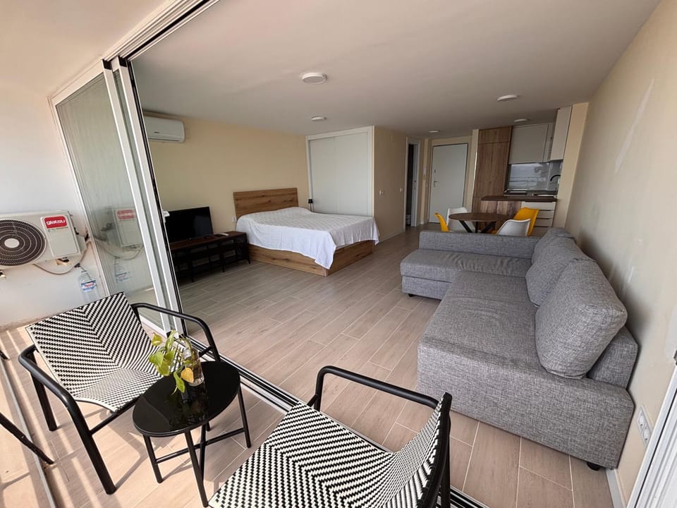 Loft Amanecer - Primera Línea de Playa Apartment in Alacantí