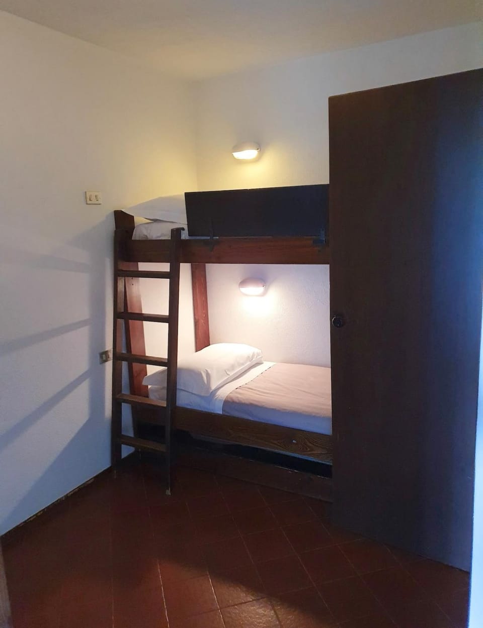 Alpine Nest - Balcony with Panoramic View Apartment in Sestriere