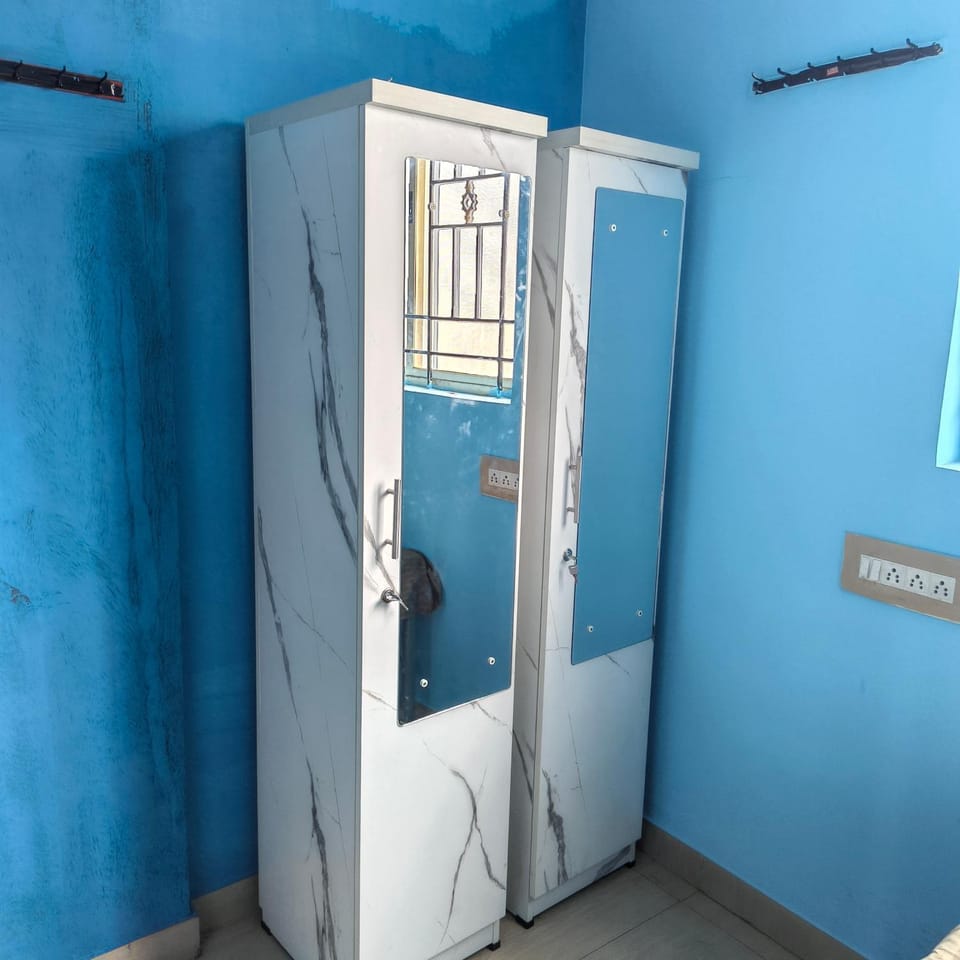 Siri Krishna Gents PG Bed and Breakfast in Bengaluru