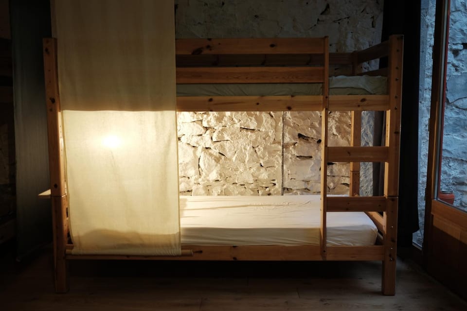 Auberge du Buisson Hostel in Provence