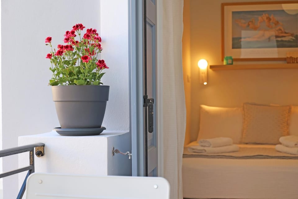 Bed, Balcony/Terrace, Bedroom
