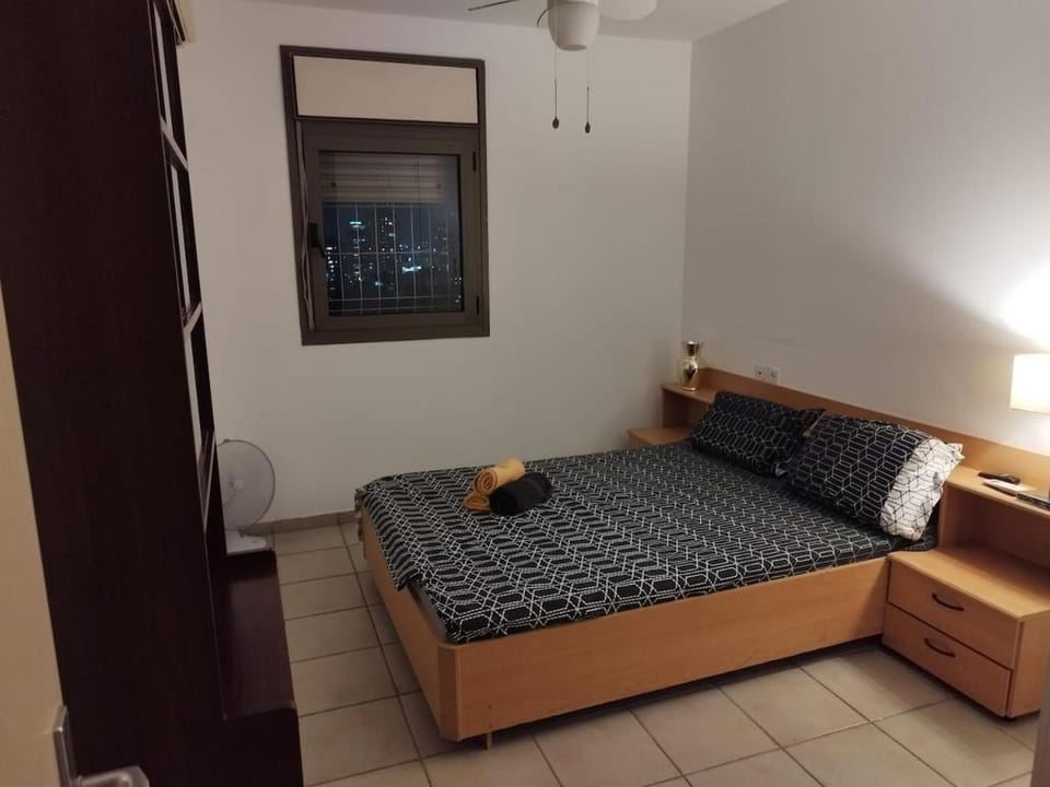 Small, well-equipped apartment, Chabat elevator Apartment in Tel Aviv-Yafo