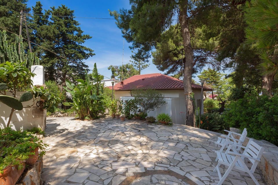 Property building, Garden